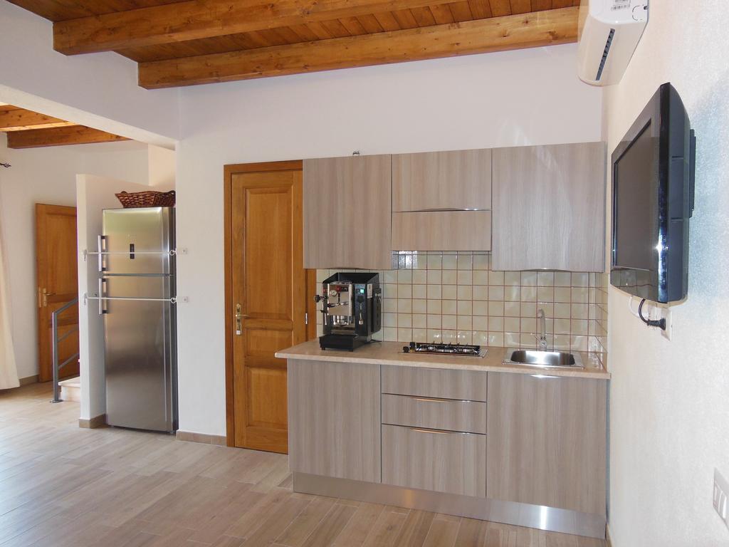 B&B Pettirosso San Teodoro  Εξωτερικό φωτογραφία